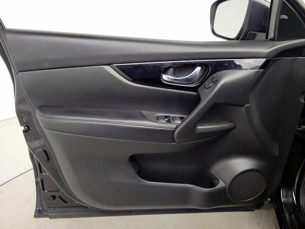 used 2020 Nissan Rogue Sport car, priced at $15,998