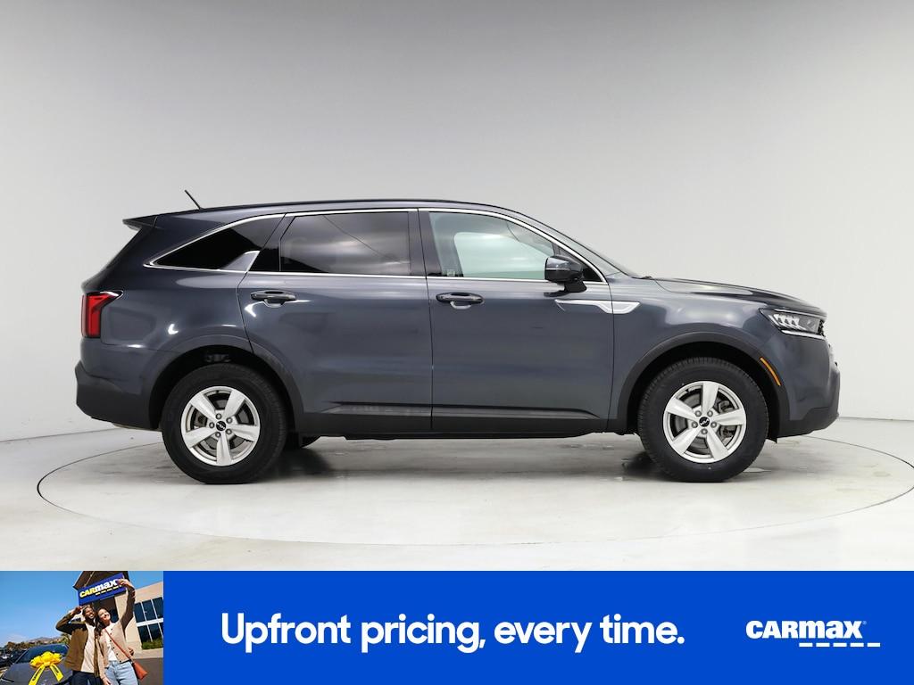 used 2022 Kia Sorento car, priced at $23,998