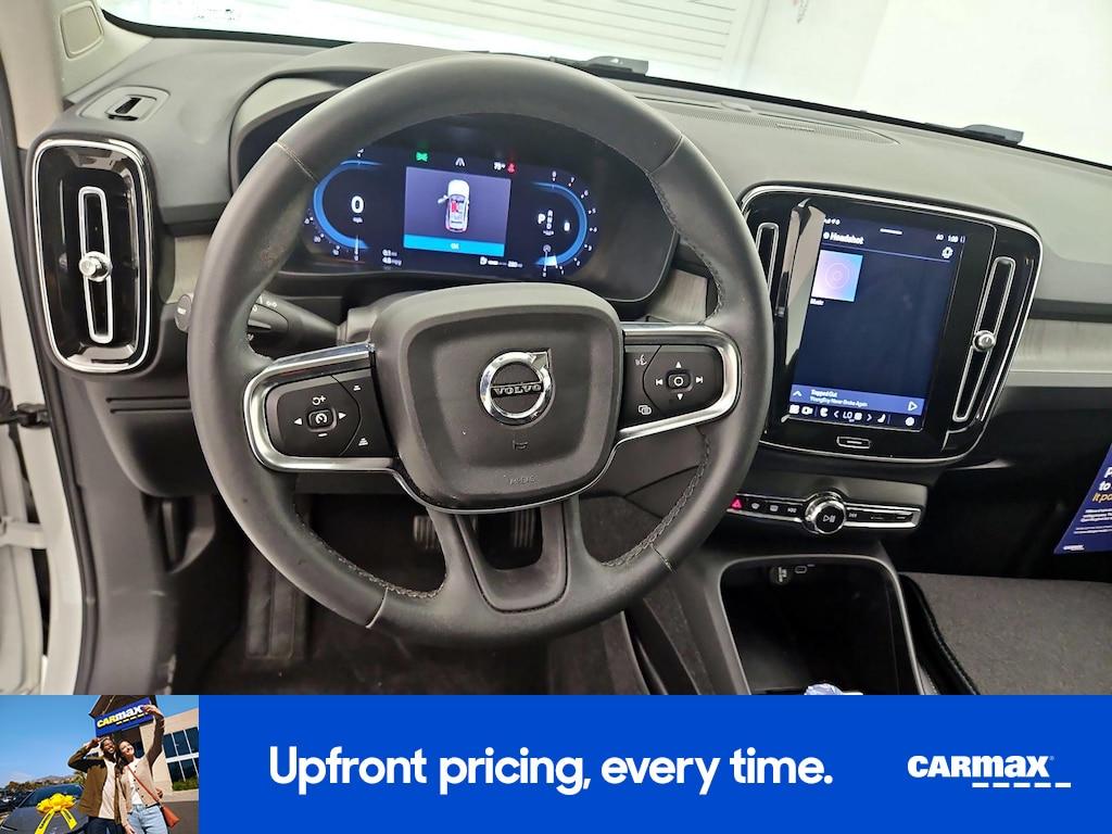 used 2023 Volvo XC40 car, priced at $28,998