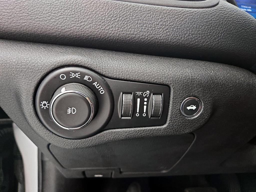 used 2015 Chrysler 200 car, priced at $15,998