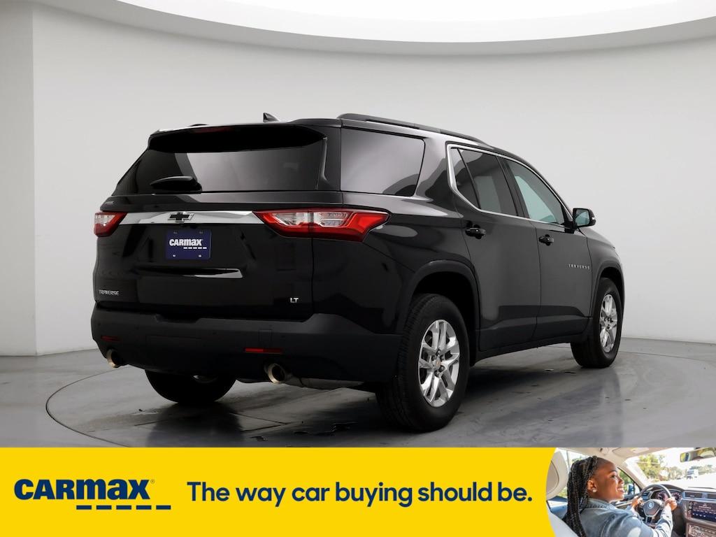 used 2021 Chevrolet Traverse car, priced at $27,998