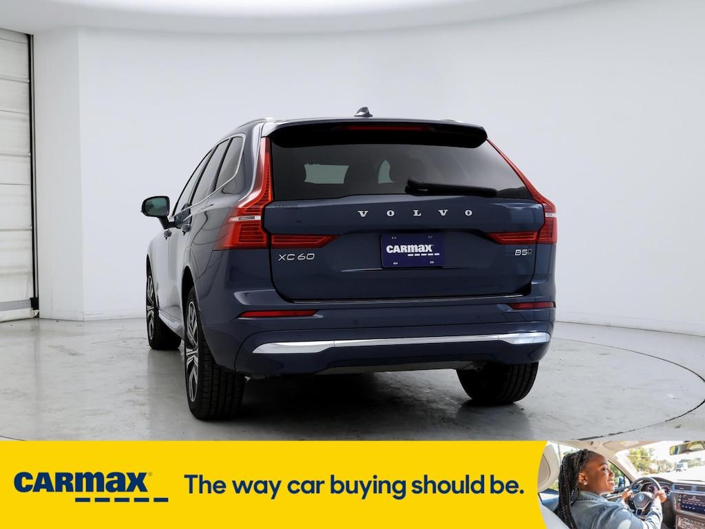 used 2022 Volvo XC60 car, priced at $35,998