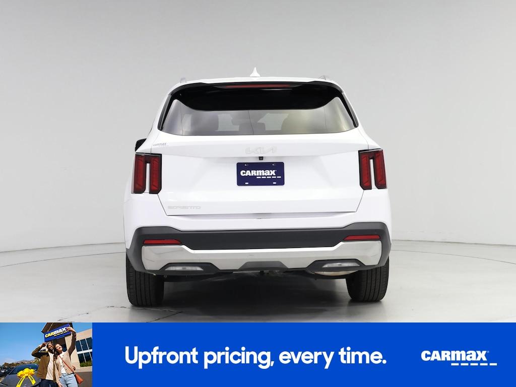 used 2024 Kia Sorento car, priced at $26,998