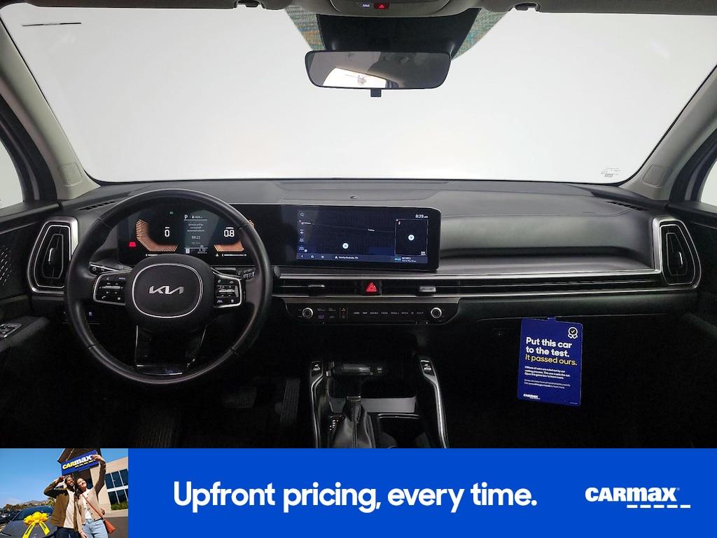 used 2024 Kia Sorento car, priced at $26,998