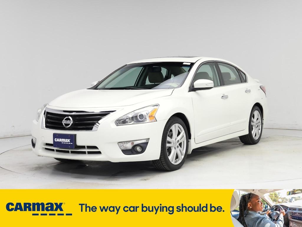 used 2014 Nissan Altima car, priced at $16,998