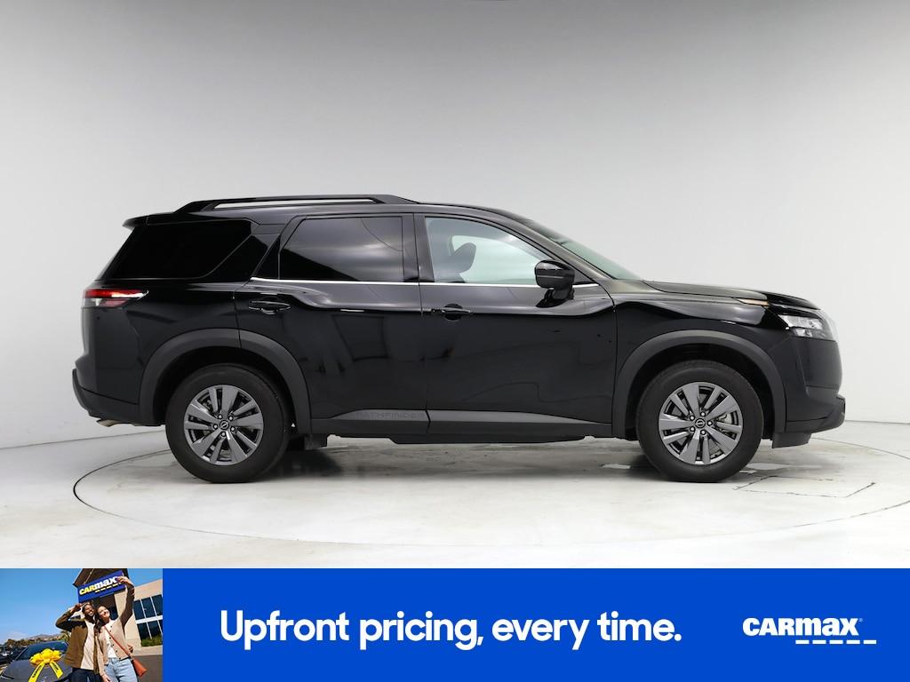 used 2025 Nissan Pathfinder car, priced at $33,998