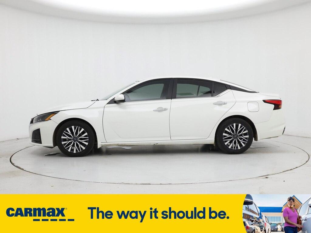 used 2023 Nissan Altima car, priced at $22,998
