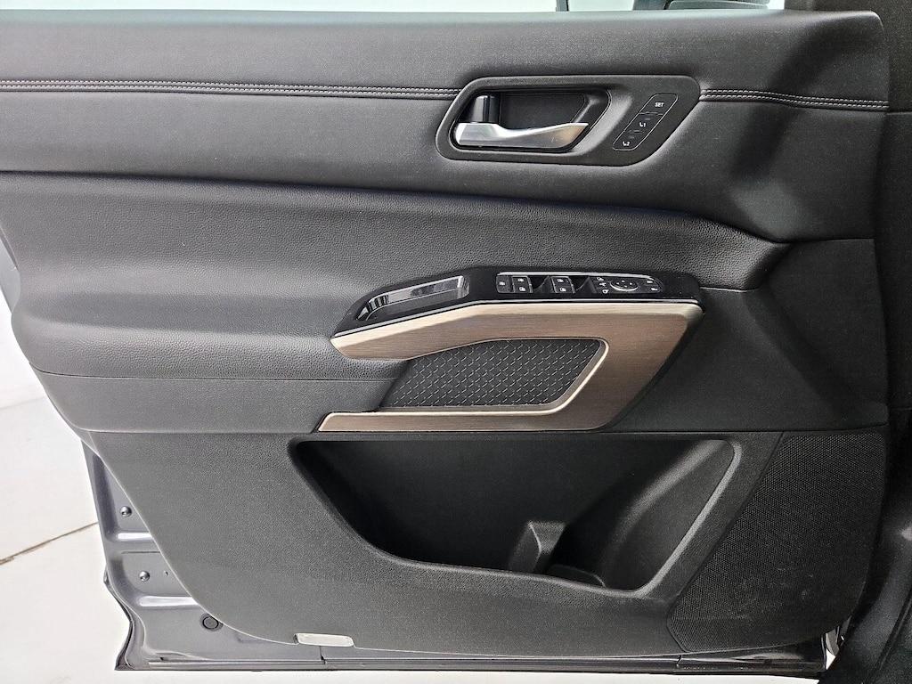 used 2022 Nissan Pathfinder car, priced at $36,998