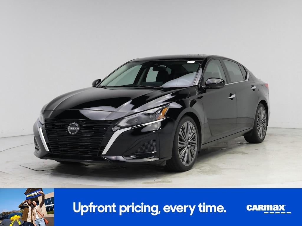 used 2023 Nissan Altima car, priced at $25,998