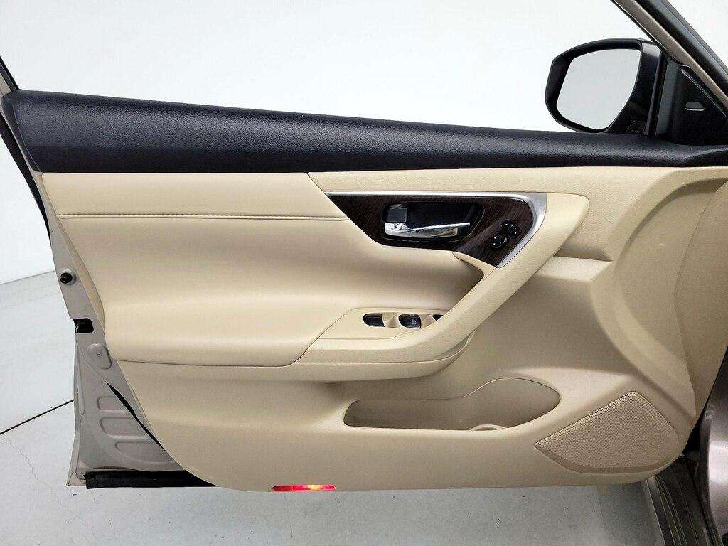 used 2014 Nissan Altima car, priced at $14,998