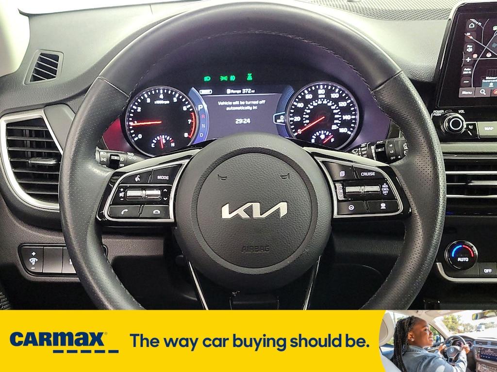 used 2022 Kia Seltos car, priced at $25,998