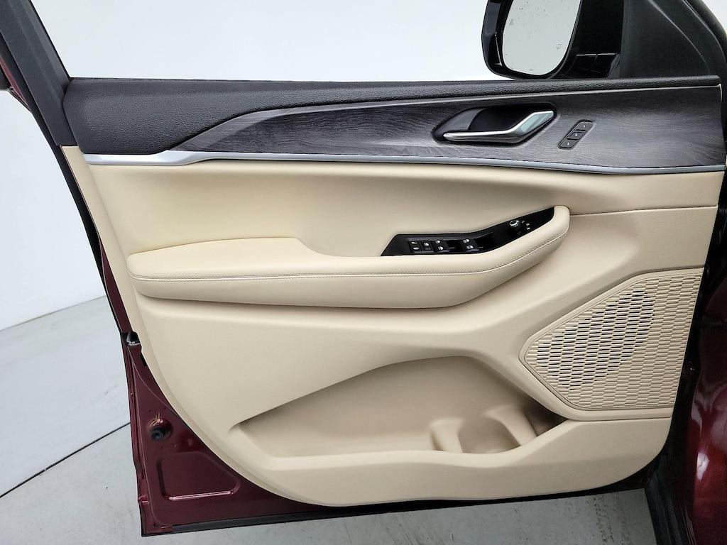 used 2023 Jeep Grand Cherokee car, priced at $35,998