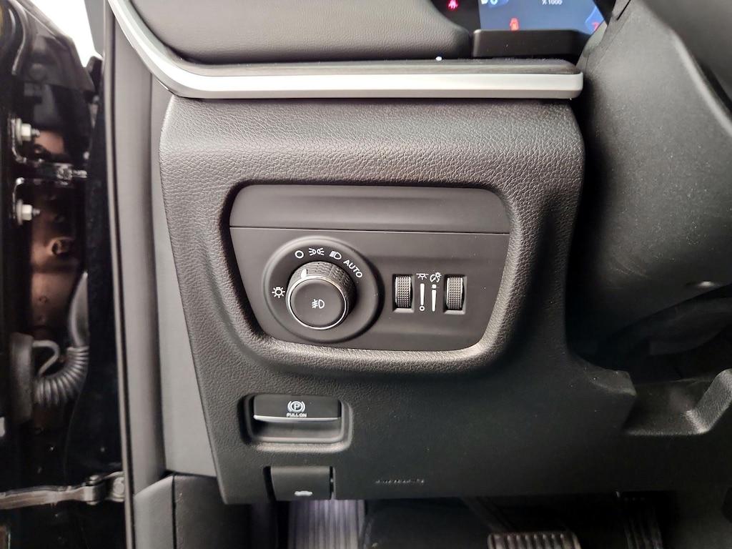 used 2023 Jeep Grand Cherokee car, priced at $34,998