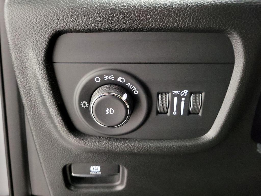 used 2022 Jeep Grand Cherokee car, priced at $30,998