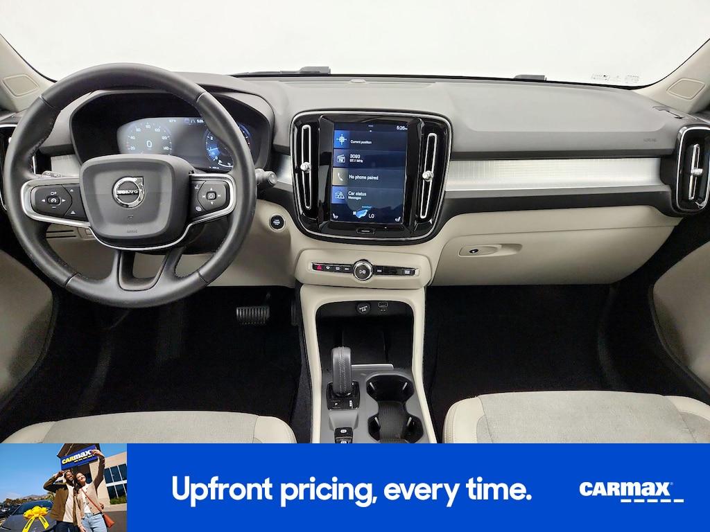 used 2020 Volvo XC40 car, priced at $27,998