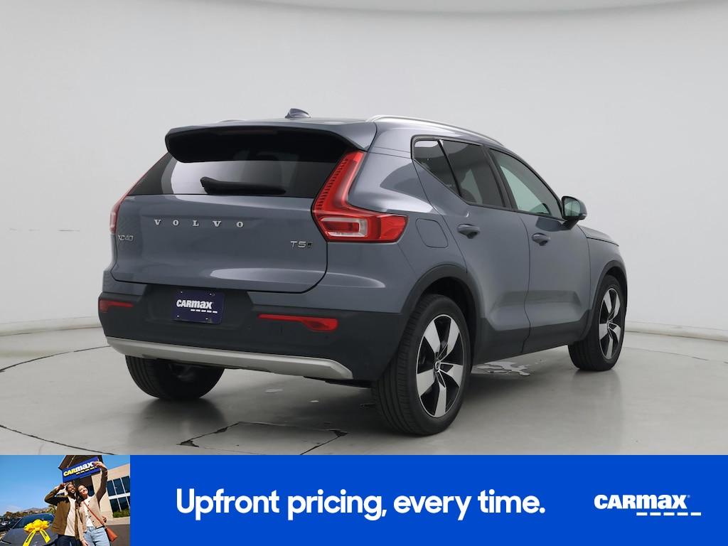 used 2020 Volvo XC40 car, priced at $27,998