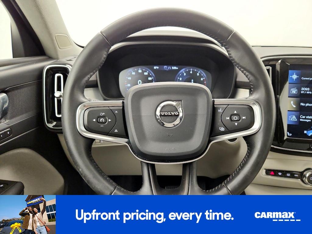 used 2020 Volvo XC40 car, priced at $27,998