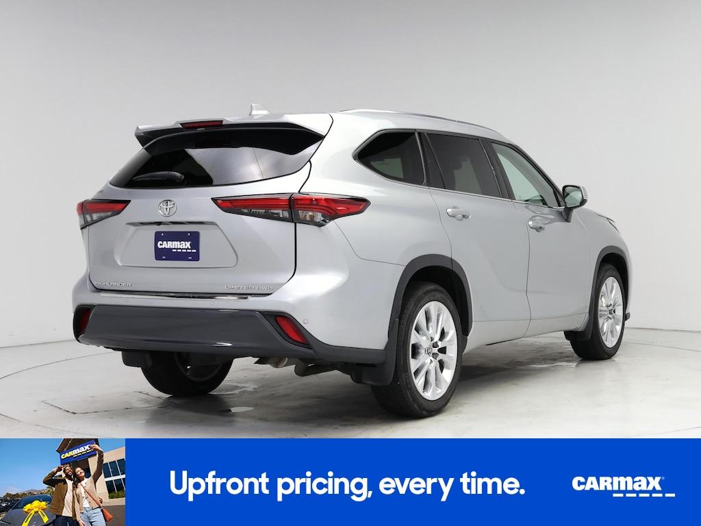 used 2020 Toyota Highlander car, priced at $35,998