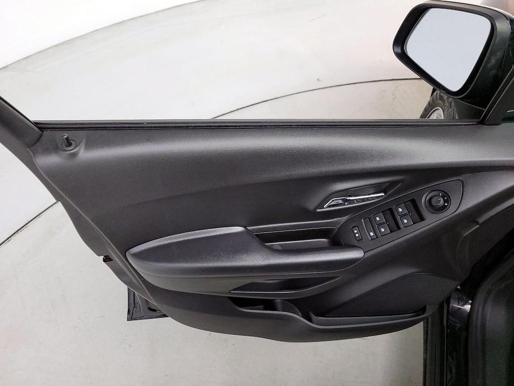 used 2022 Chevrolet Trax car, priced at $20,998