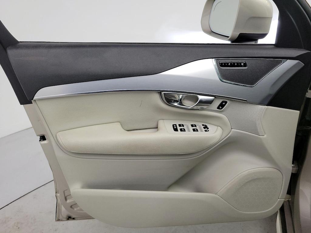 used 2018 Volvo XC90 car, priced at $25,998