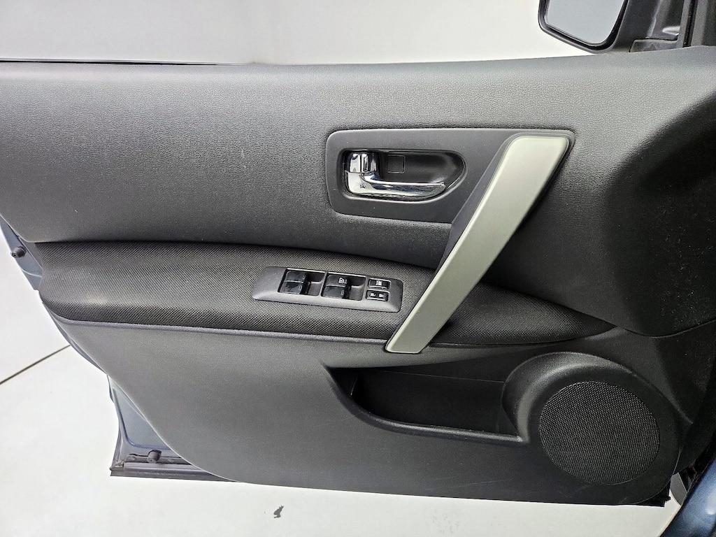 used 2014 Nissan Rogue Select car, priced at $12,998