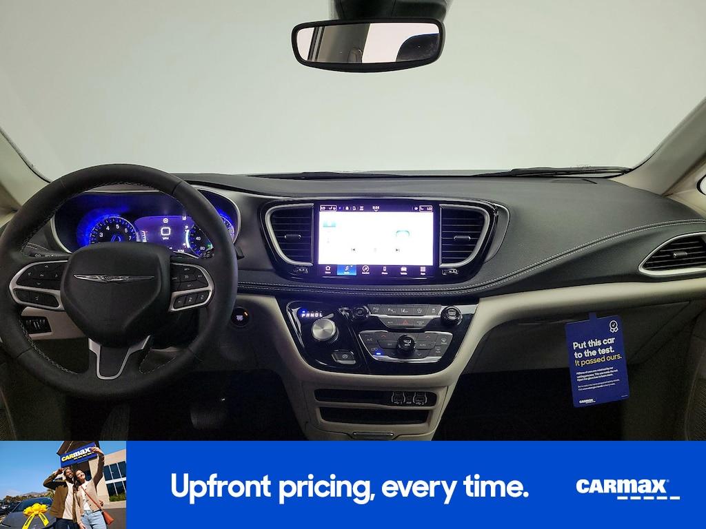used 2023 Chrysler Pacifica car, priced at $36,998
