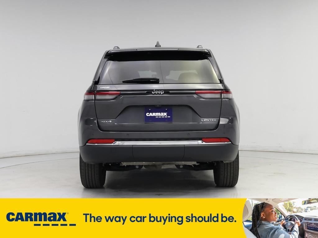 used 2022 Jeep Grand Cherokee car, priced at $30,998
