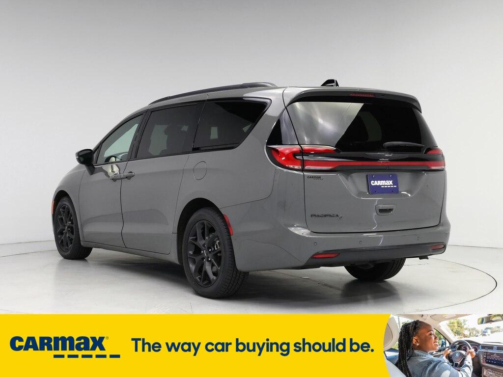 used 2023 Chrysler Pacifica car, priced at $32,998