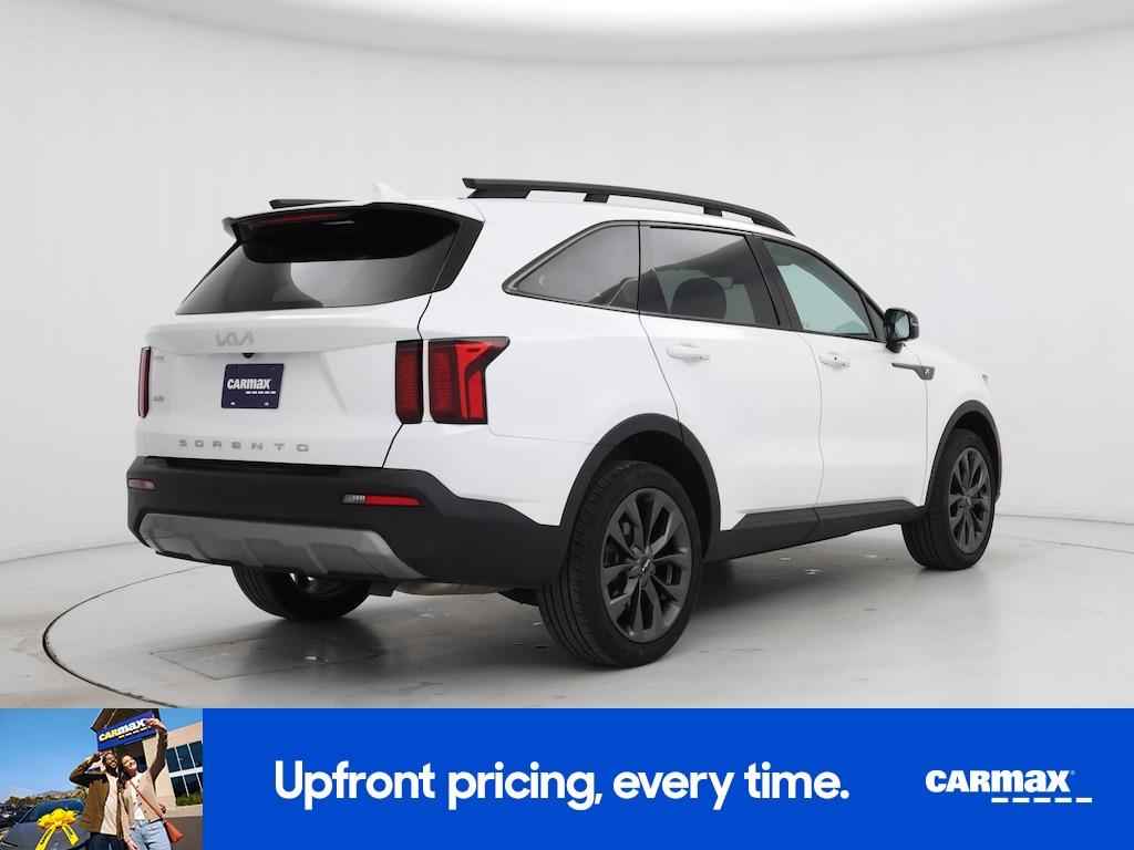 used 2022 Kia Sorento car, priced at $28,998