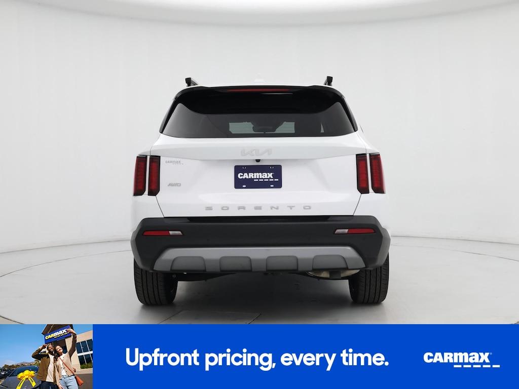 used 2022 Kia Sorento car, priced at $28,998
