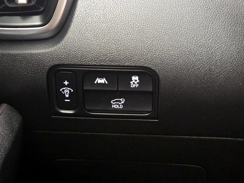 used 2022 Kia Sorento car, priced at $28,998