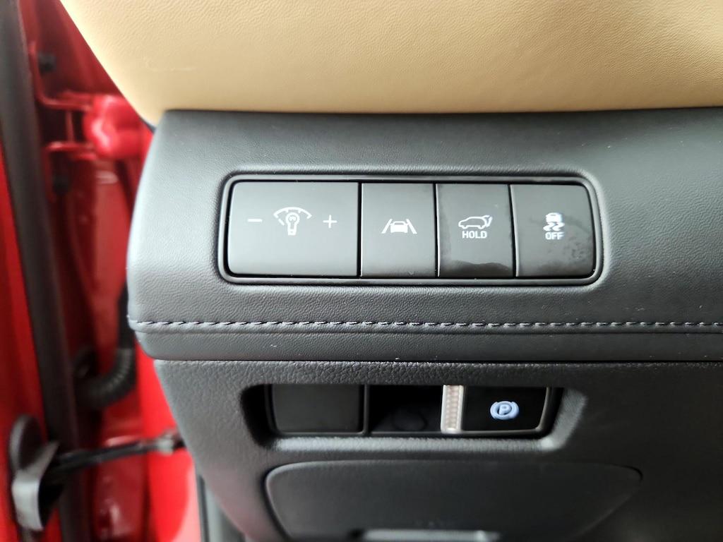 used 2023 Hyundai Santa Fe car, priced at $30,998