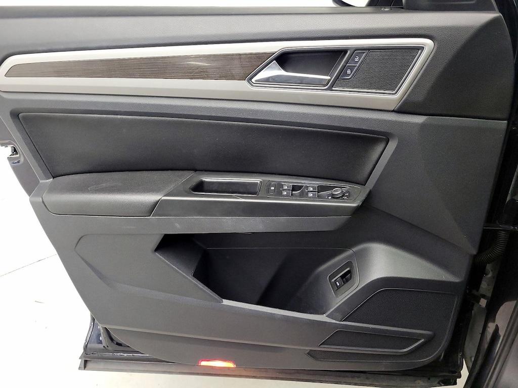 used 2018 Volkswagen Atlas car, priced at $21,998