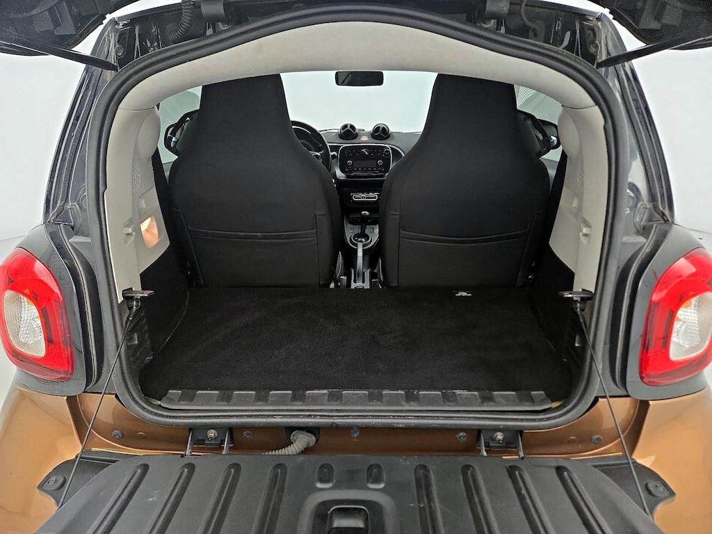 used 2016 smart ForTwo car, priced at $12,998