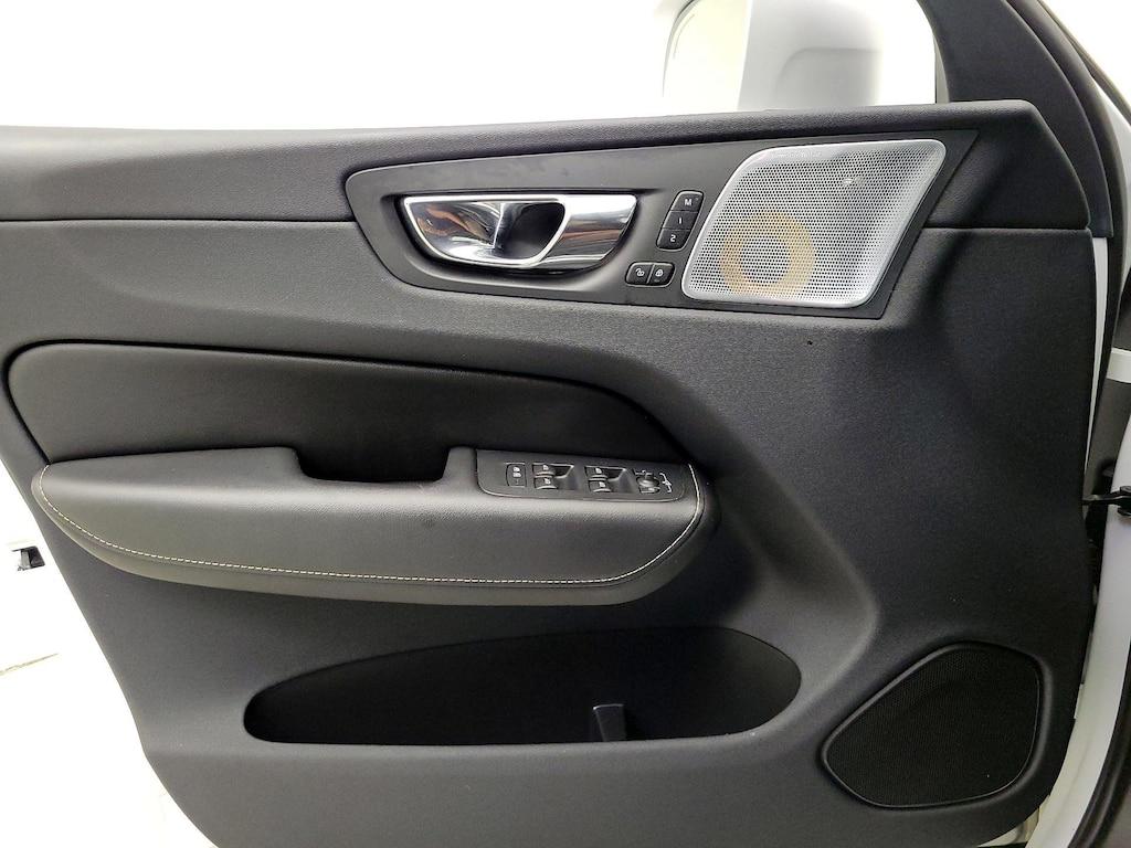used 2019 Volvo XC60 Recharge Plug-In Hybrid car, priced at $29,998