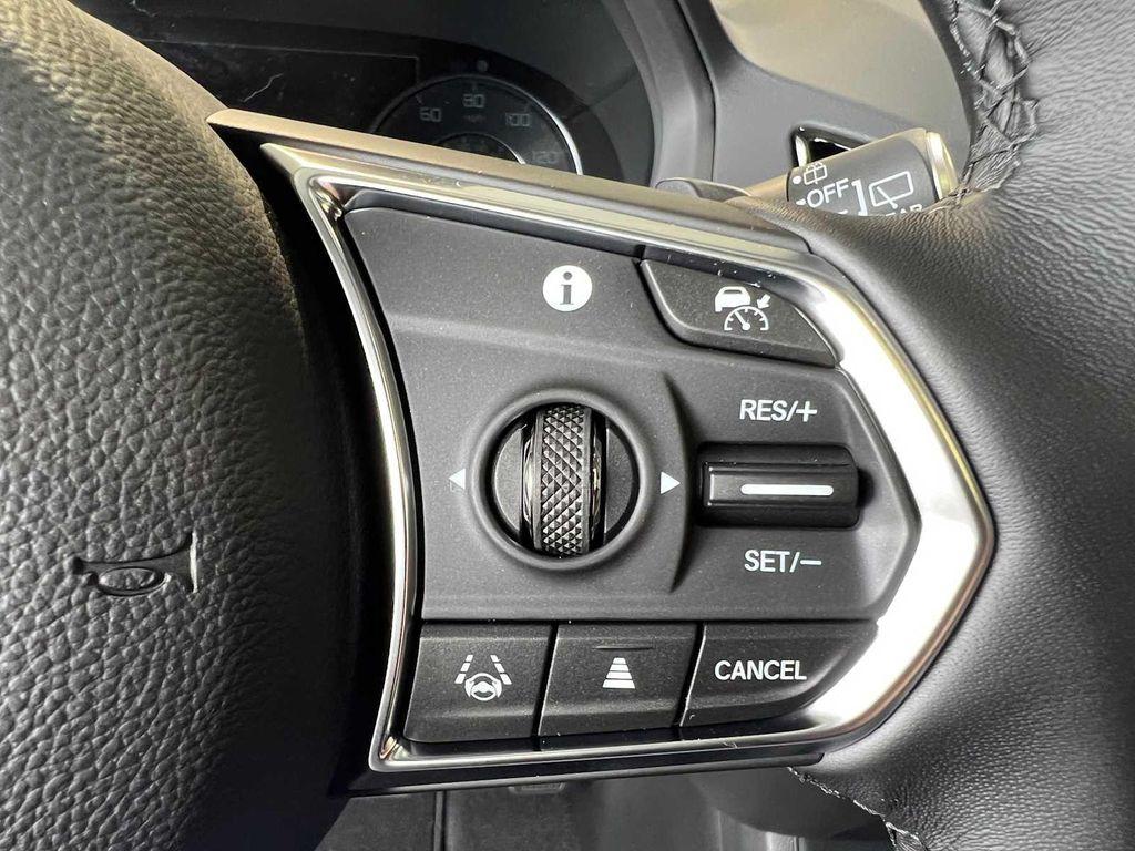 new 2025 Acura RDX car, priced at $46,050