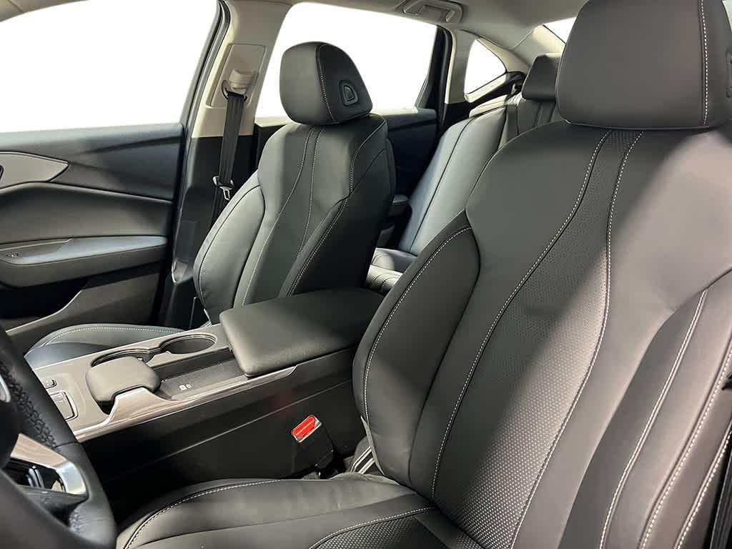 new 2025 Acura TLX car, priced at $46,595