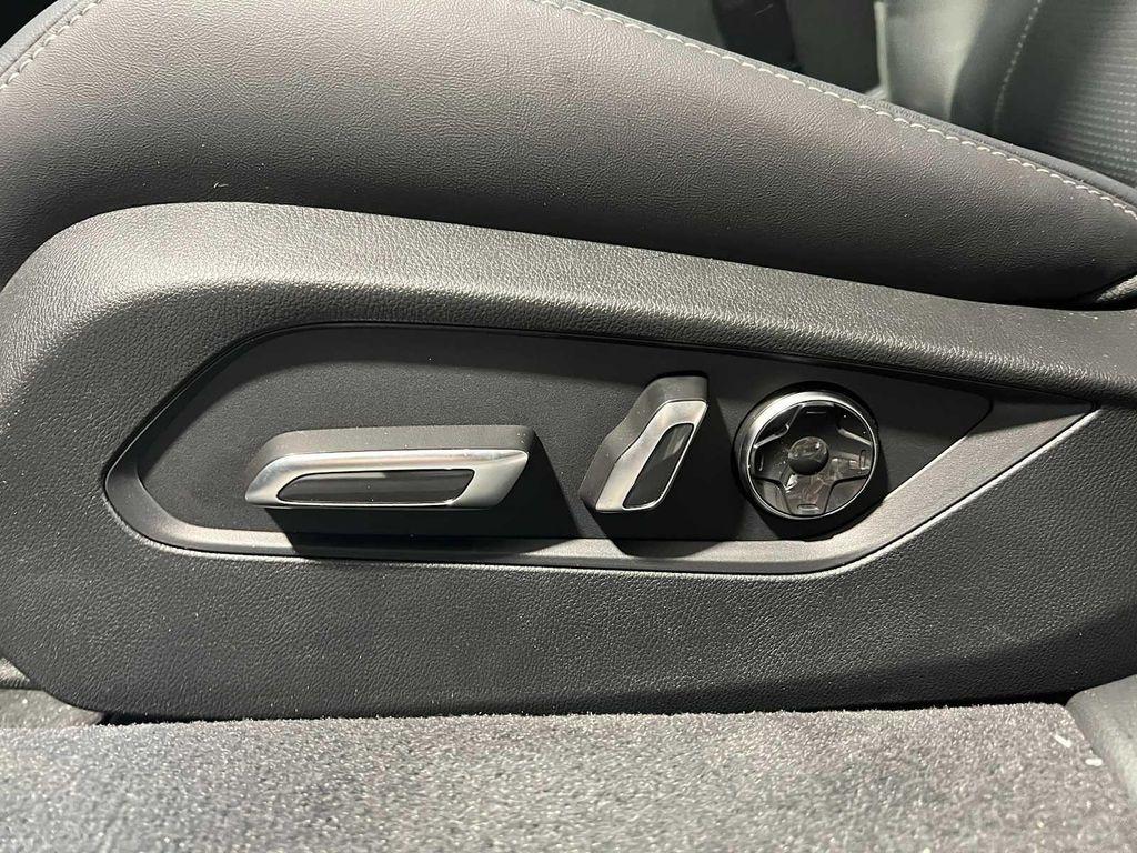 new 2025 Acura TLX car, priced at $46,595