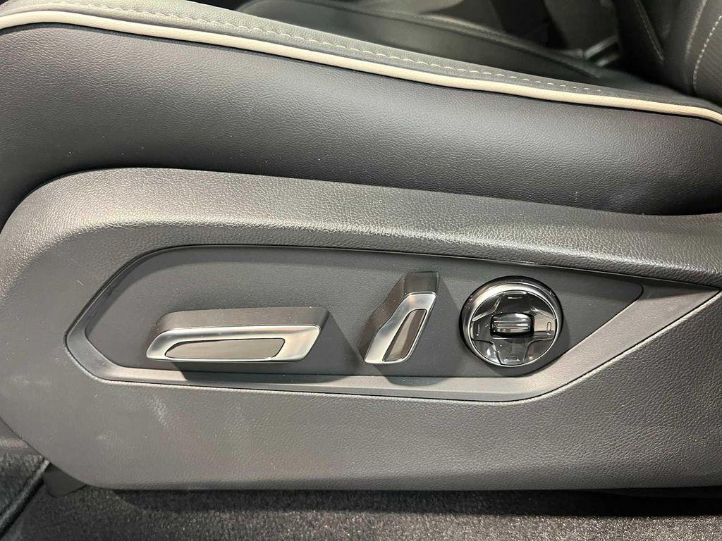 new 2026 Acura MDX car, priced at $68,250