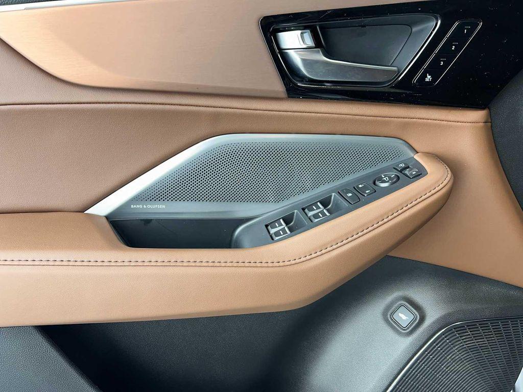new 2026 Acura MDX car, priced at $61,350