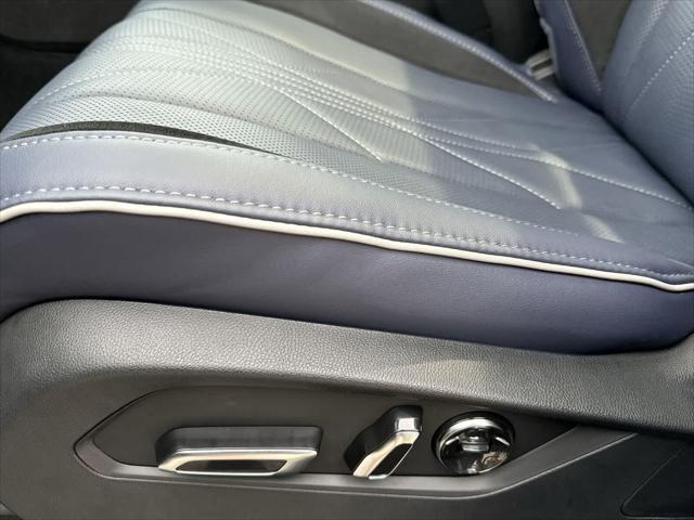 new 2025 Acura MDX car, priced at $77,200