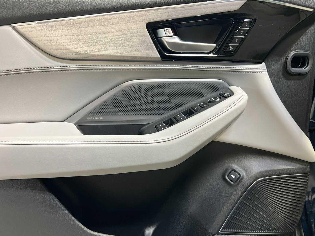 new 2026 Acura MDX car, priced at $68,250