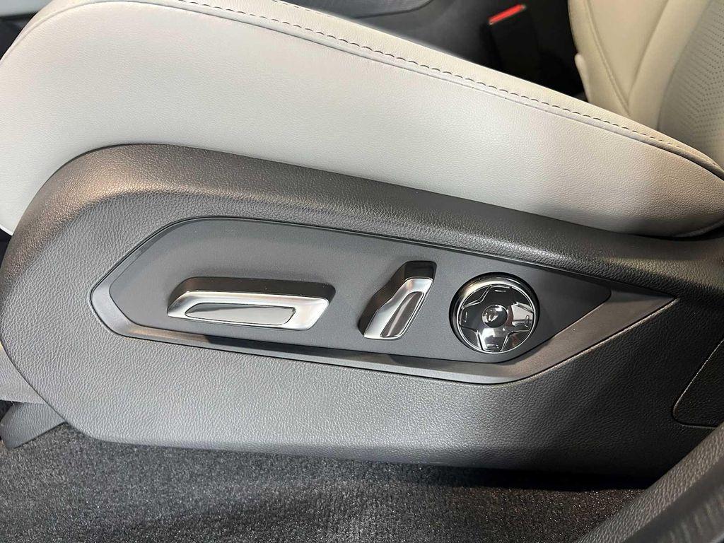 new 2026 Acura MDX car, priced at $60,750