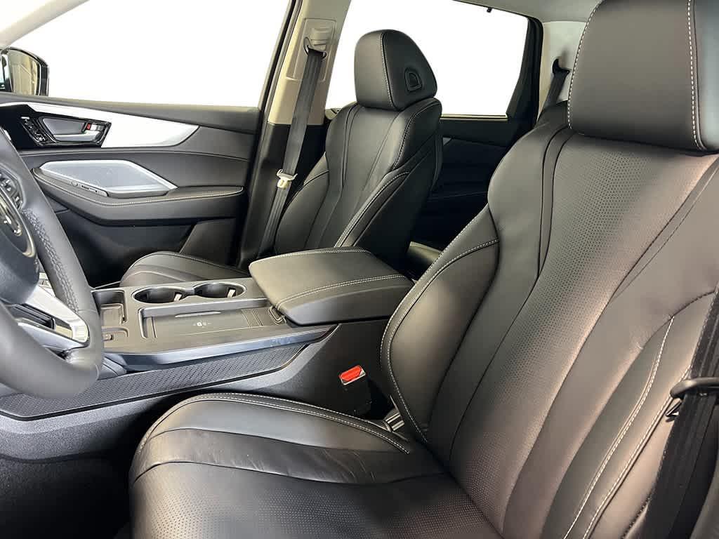 new 2026 Acura MDX car, priced at $61,350