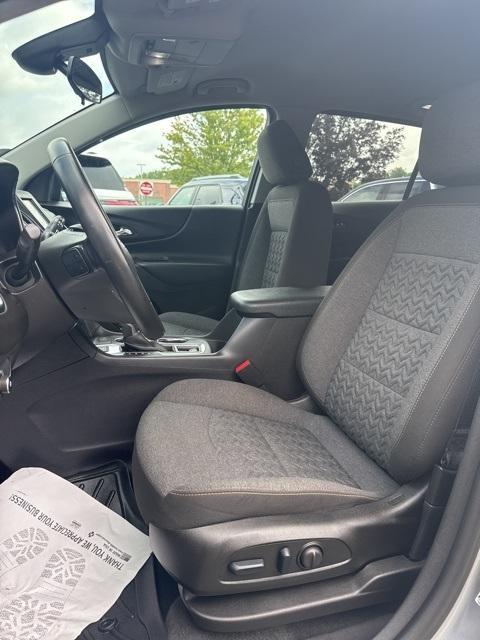 used 2024 Chevrolet Equinox car, priced at $25,900