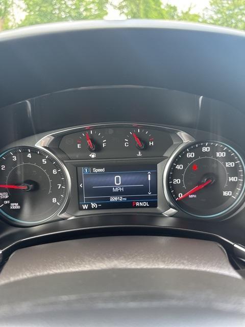 used 2024 Chevrolet Equinox car, priced at $25,900