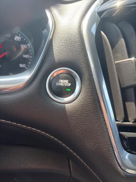 used 2022 Chevrolet Traverse car, priced at $36,900