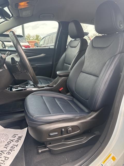 used 2023 Chevrolet Bolt EUV car, priced at $19,946