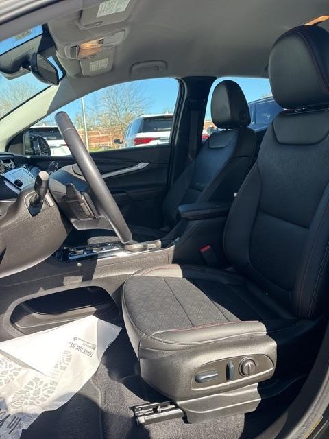 used 2023 Chevrolet Bolt EUV car, priced at $21,900