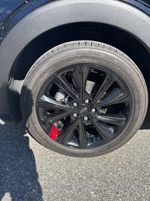 used 2023 Chevrolet Bolt EUV car, priced at $21,900